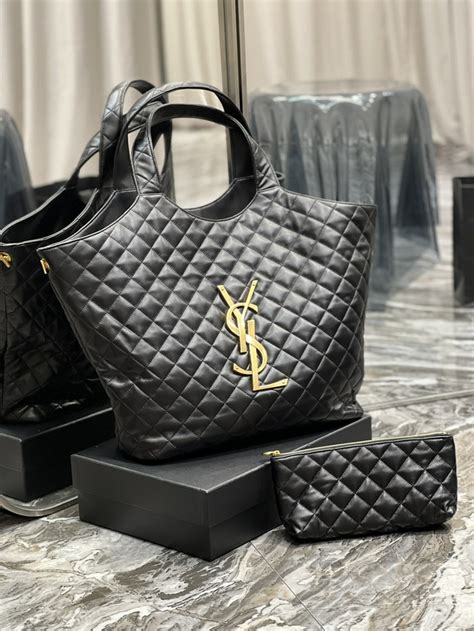 bolsa grande yves saint laurent|what ysl bags are available.